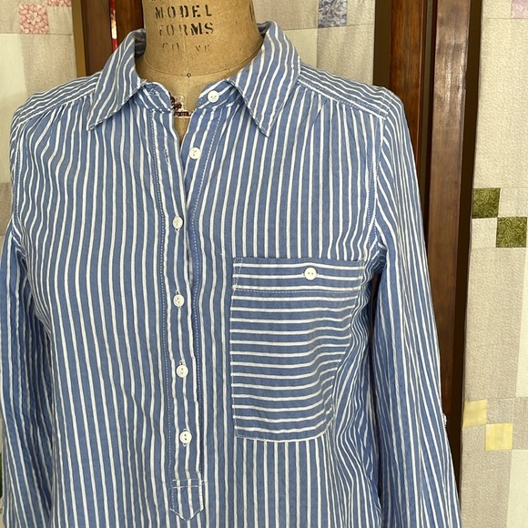 Caffe Marrakesh blue/white striped tunic, adjustable sleeves, button up w collar - Picture 2 of 9